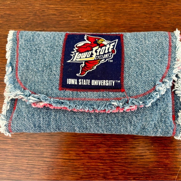 Iowa State Clutch:Wallet one of a kind 🌪️ - Picture 1 of 11